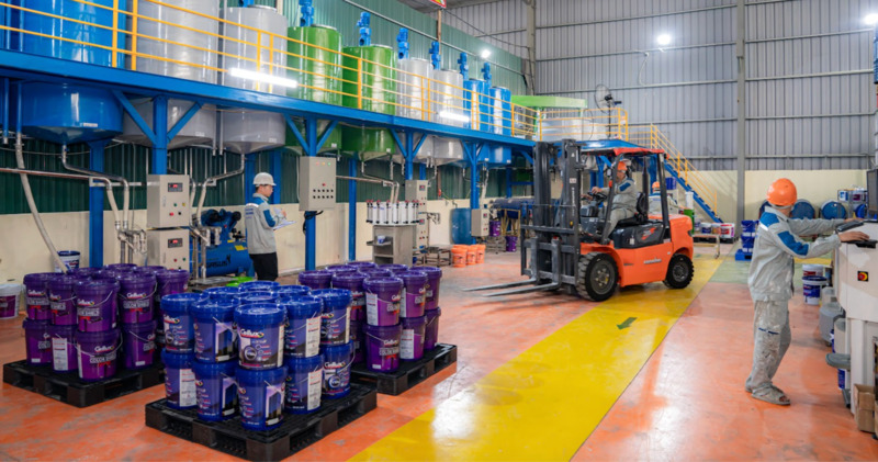 Lợi ích khi hợp tác với nhà máy gia công sơn